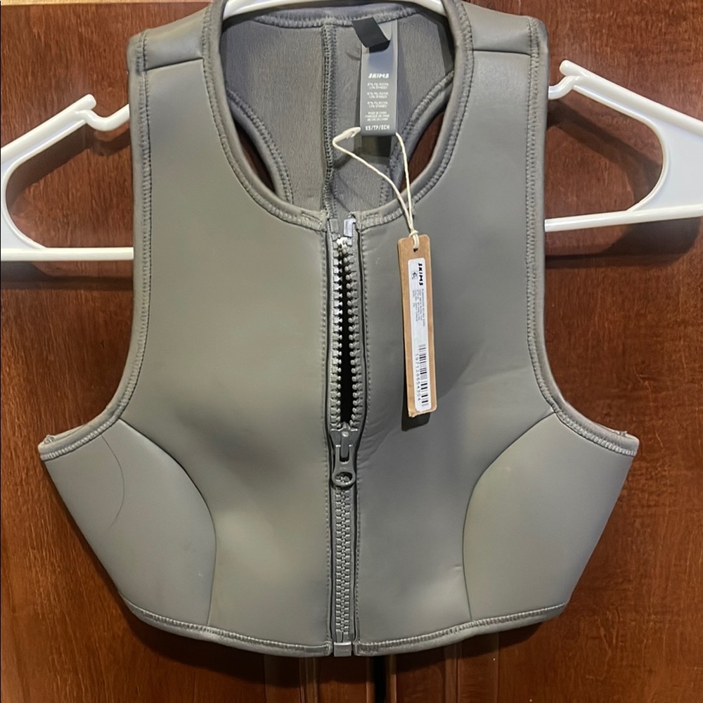 SKIMS Grey Front-Zip Sport Bikini Top no tags